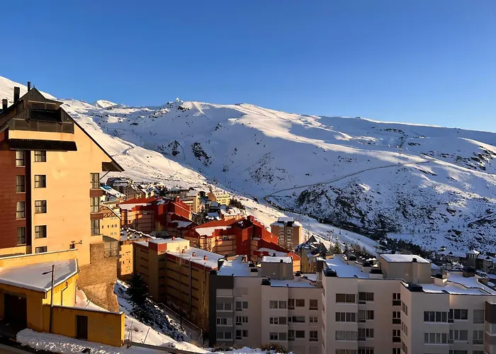 Sierra Nevada Apartamento, Ideal Para Grupos, Aparcamiento En La Puerta Y Con Impresionantes Vistas