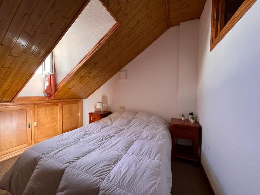 Apartamento, Ideal Grupos, Aparcamiento En La Puerta Y Con Impresionantes Vistas Sierra Nevada